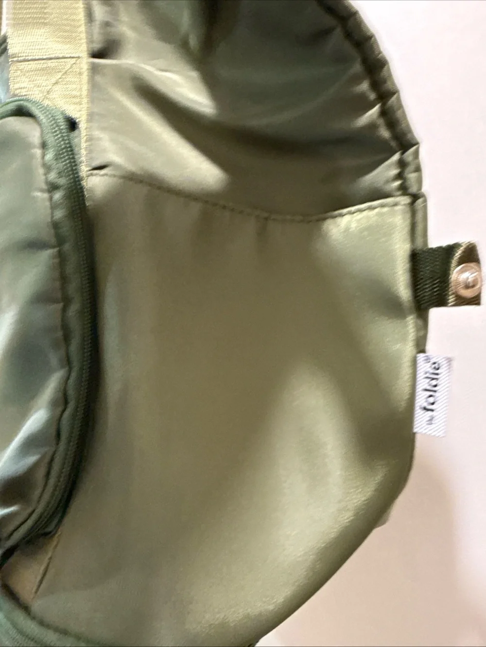 Foldie Olive Green Men’s Duffel Bag with Multiple Compartments